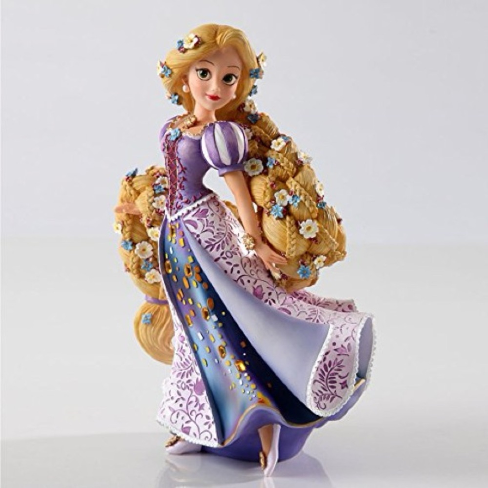 NWT Enesco Disney Showcase Rapunzel Couture De Force Princess Stone Resin
